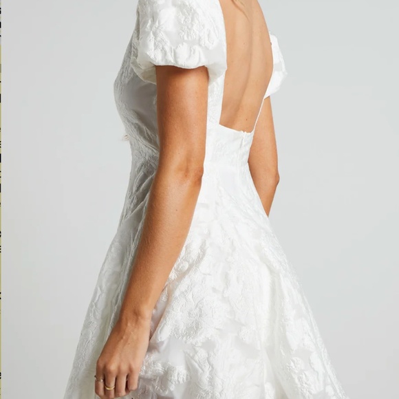 JACQUARD MINI DRESS with Puff Sleeves - Picture 2 of 7